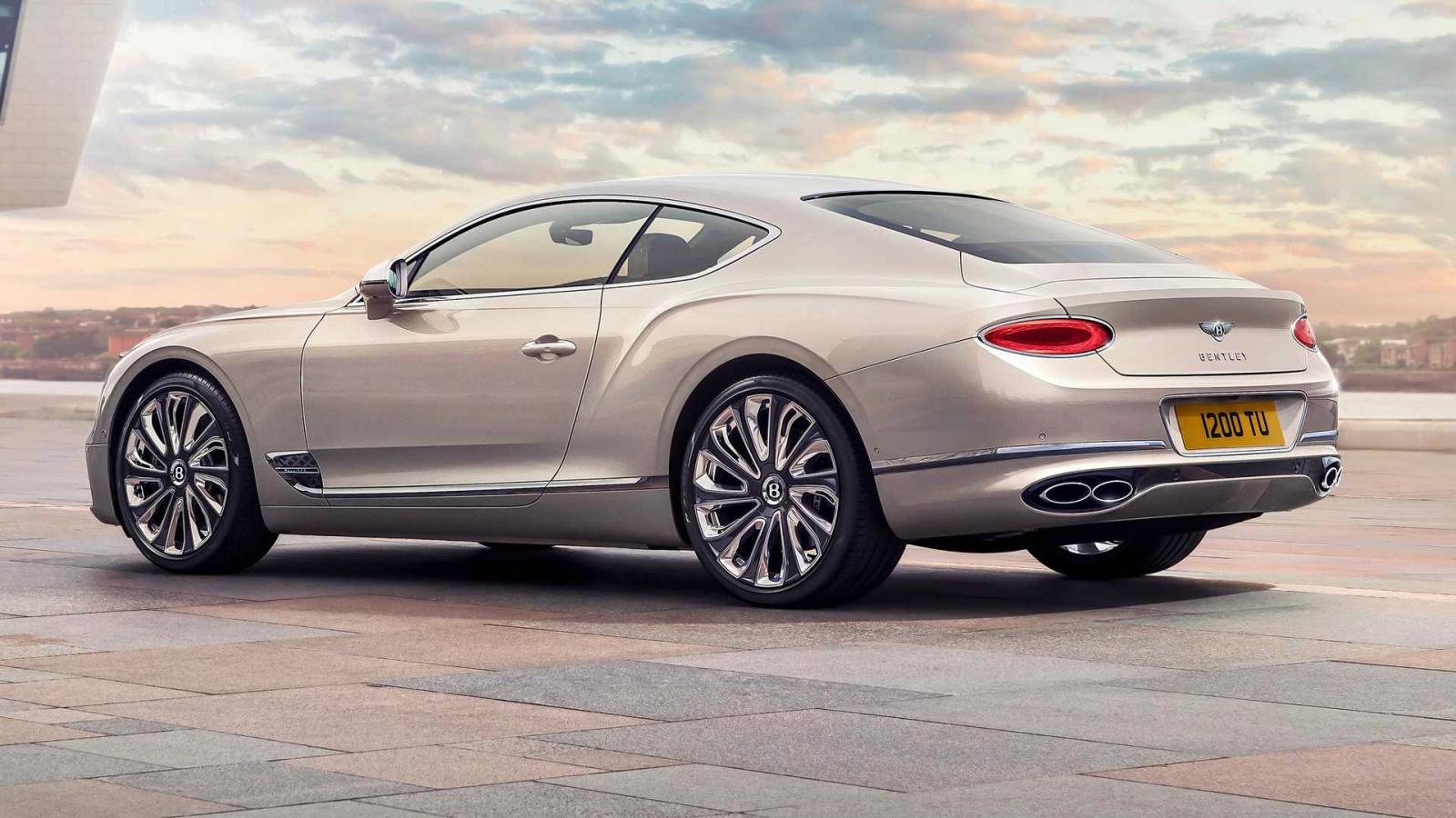 Πρεμιέρα για την Bentley Continental GT Mulliner κουπέ
